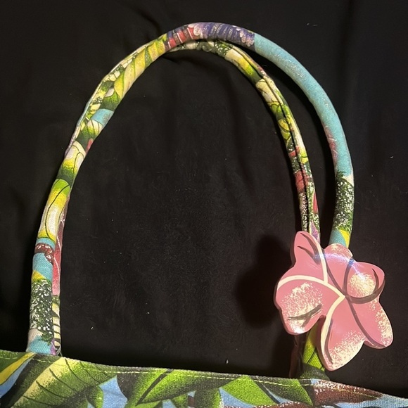 Hummingbird Bird Shimmer Tote - Picture 3 of 6